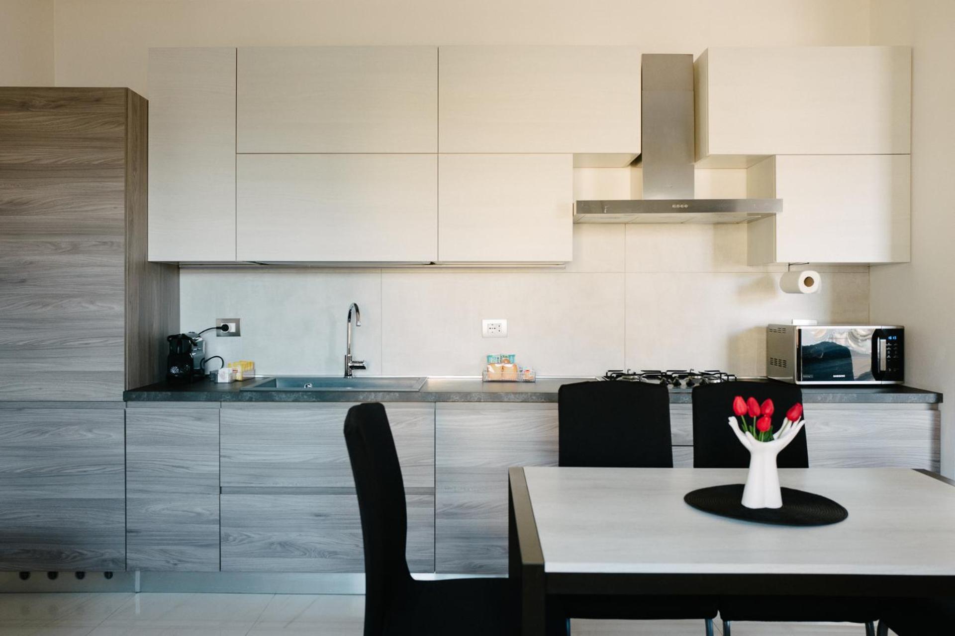 Lara'S House Apartment ซาน จิโอวานนิ ลูปาโตโต ภายนอก รูปภาพ